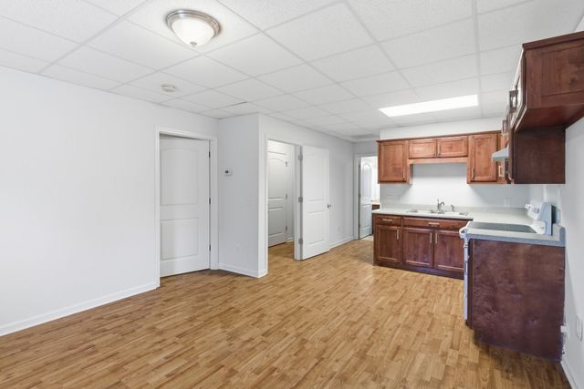 2010 Rebekah Dr, Greenbrier, TN 37073