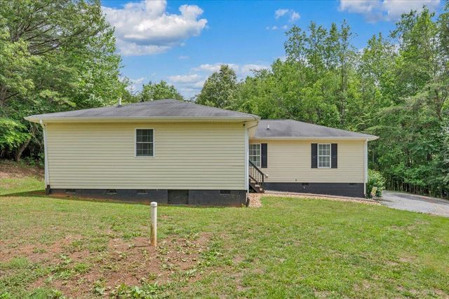 4218 Goose Dam RD, Rocky Mount, VA 24151