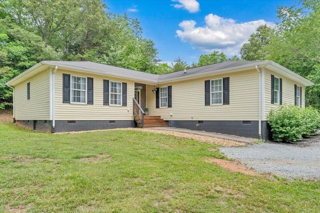 4218 Goose Dam RD, Rocky Mount, VA 24151