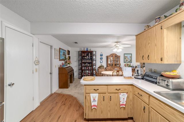 9233 SW 83RD TERRACE D, Ocala, FL 34481