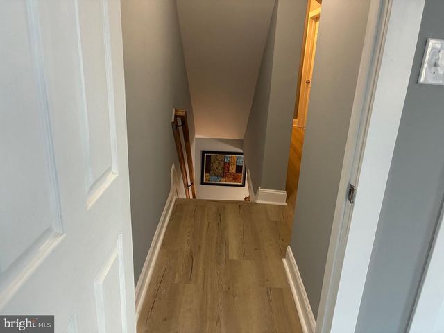 80 E 3RD ST, Moorestown, NJ 08057
