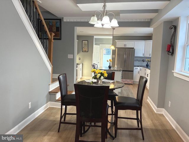 80 E 3RD ST, Moorestown, NJ 08057