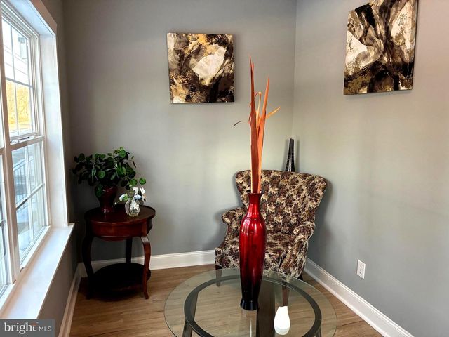 80 E 3RD ST, Moorestown, NJ 08057