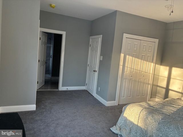 80 E 3RD ST, Moorestown, NJ 08057