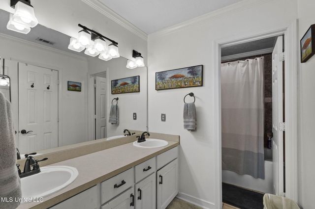 129 Post Oak Drive, Brandon, MS 39047