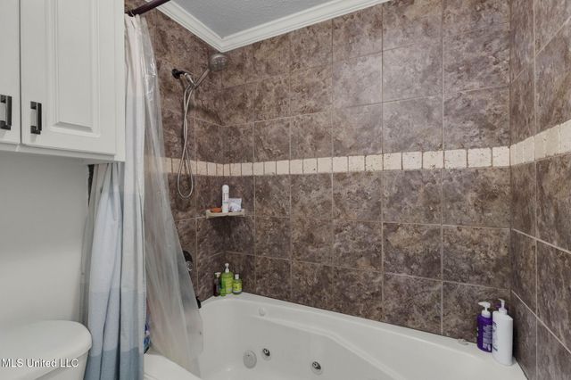 129 Post Oak Drive, Brandon, MS 39047