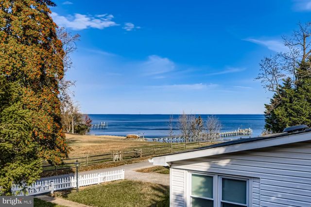 2023 BAY RD, Pasadena, MD 21122