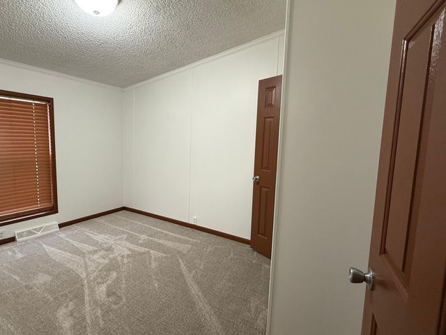 1332 Sandstone Drive, West Fargo, ND 58078