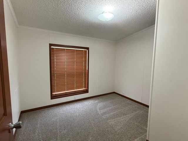 1332 Sandstone Drive, West Fargo, ND 58078