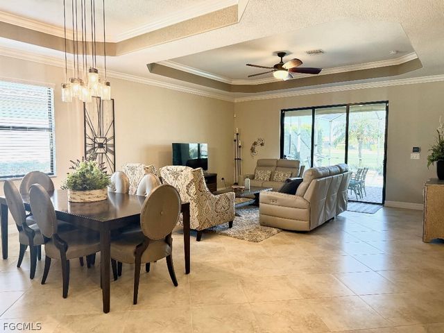 28627 Derry CT, Bonita Springs, FL 34135