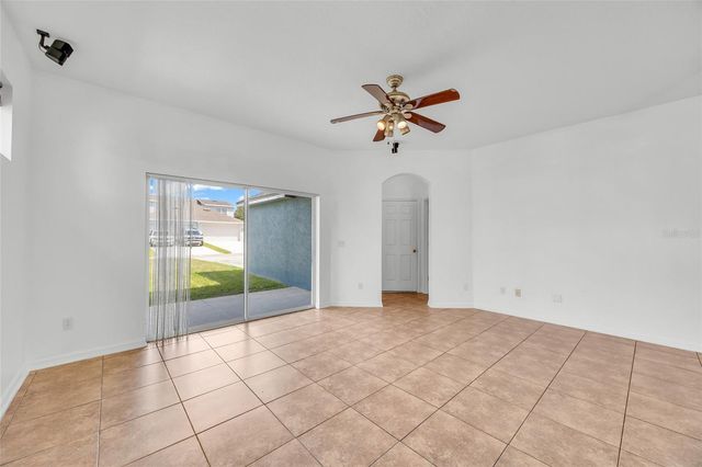 14643 TANJA KING BOULEVARD, Orlando, FL 32828