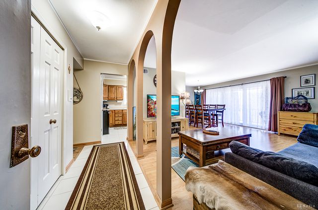 4114 W 99th Street D, Oak Lawn, IL 60453