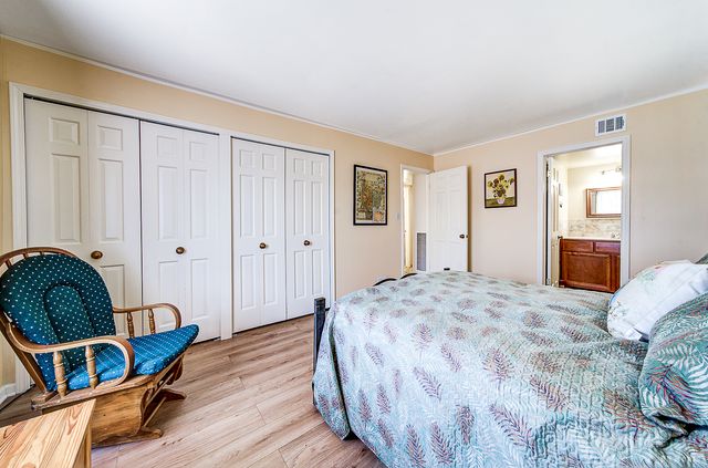 4114 W 99th Street D, Oak Lawn, IL 60453