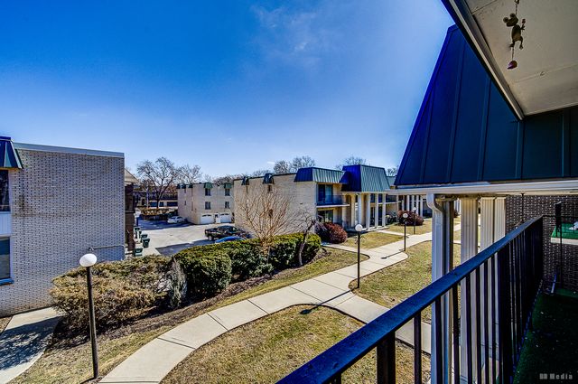 4114 W 99th Street D, Oak Lawn, IL 60453