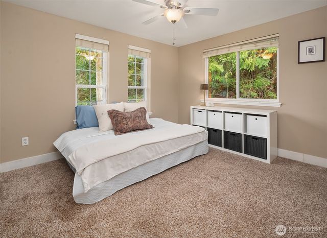 24225 SE 376th Street, Enumclaw, WA 98022