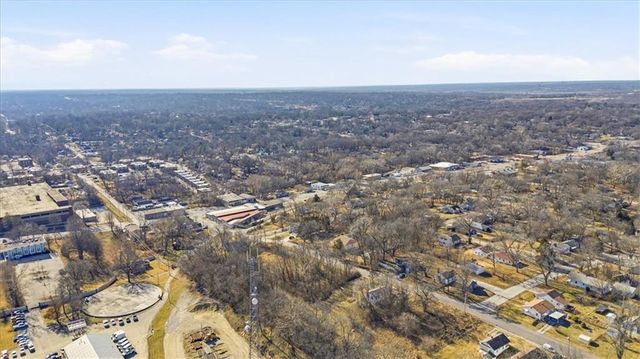 1019 S Scott Avenue, Independence, MO 64054