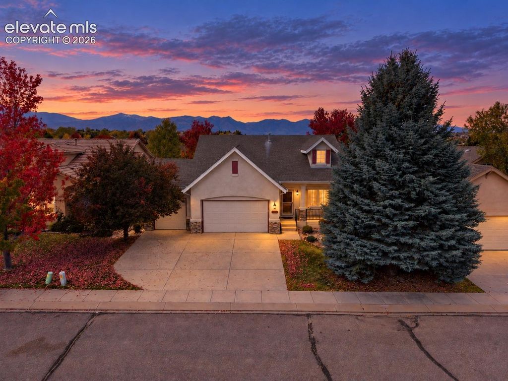 5766 Creekwood Court, Colorado Springs, CO 80918 — exterior