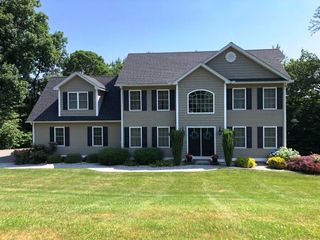 3 Pimlico Road, Wolcott, CT 06716