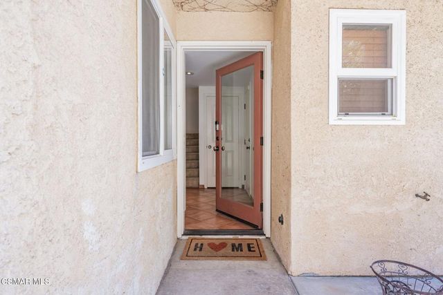 2527 Chandler Avenue, Simi Valley, CA 93065