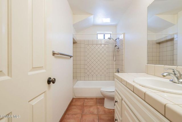 2527 Chandler Avenue, Simi Valley, CA 93065