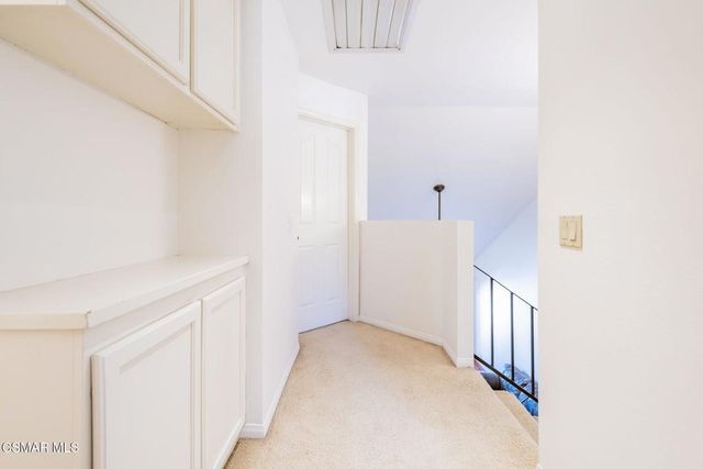 2527 Chandler Avenue, Simi Valley, CA 93065