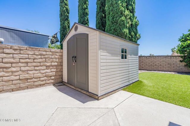 2527 Chandler Avenue, Simi Valley, CA 93065