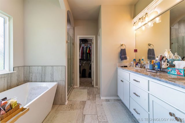 19771 S Wind Ridge Drive, Claremore, OK 74017