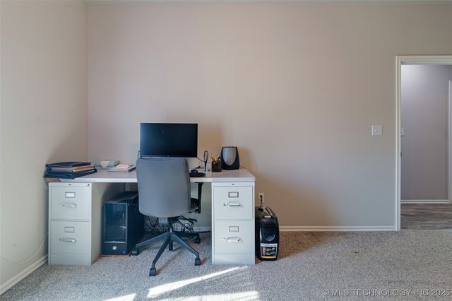 19771 S Wind Ridge Drive, Claremore, OK 74017