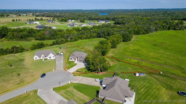 19771 S Wind Ridge Drive, Claremore, OK 74017