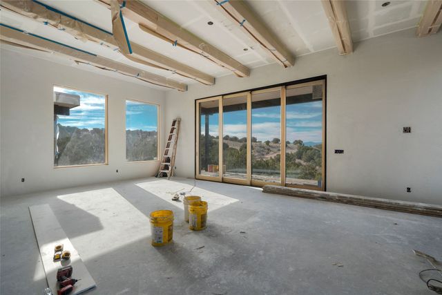 2 Vista Del Cielo, Santa Fe, NM 87506