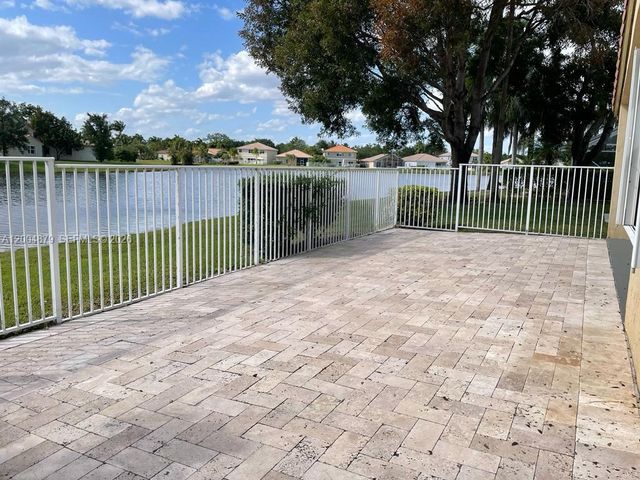 4117 Sapphire Bnd, Weston, FL 33331