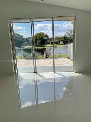 4117 Sapphire Bnd, Weston, FL 33331