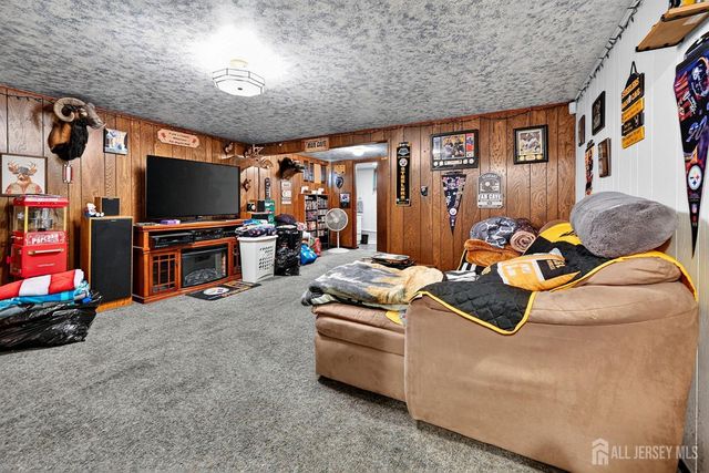 26 Charlotte Street, Carteret, NJ 07008