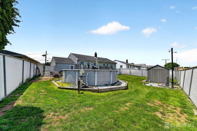 26 Charlotte Street, Carteret, NJ 07008