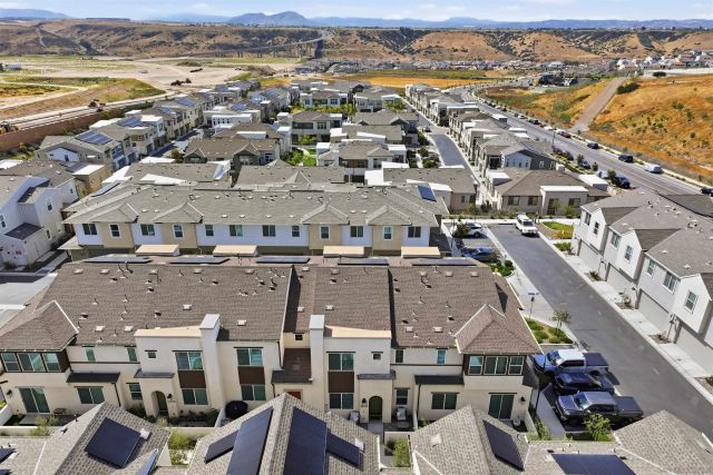 2041 Bluestone Circle, Chula Vista, CA 91913