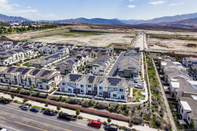 2041 Bluestone Circle, Chula Vista, CA 91913