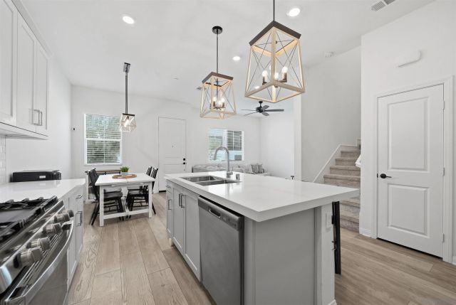 2041 Bluestone Circle, Chula Vista, CA 91913