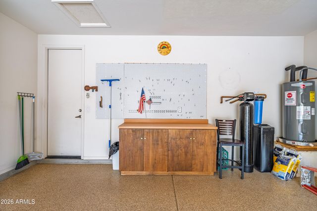 2191 E 25TH Avenue, Apache Junction, AZ 85119