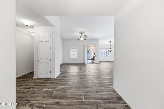 2191 E 25TH Avenue, Apache Junction, AZ 85119