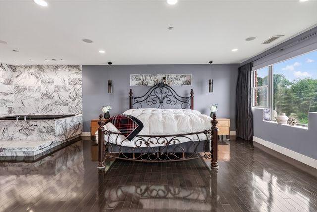 3 Seal Harbor 336, Winthrop, MA 02152