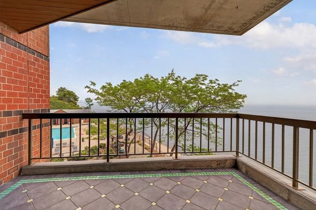 3 Seal Harbor 336, Winthrop, MA 02152