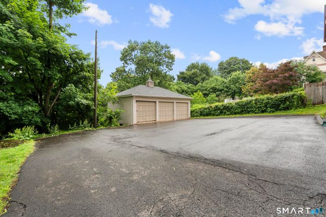 83 Pleasant Street, Meriden, CT 06450