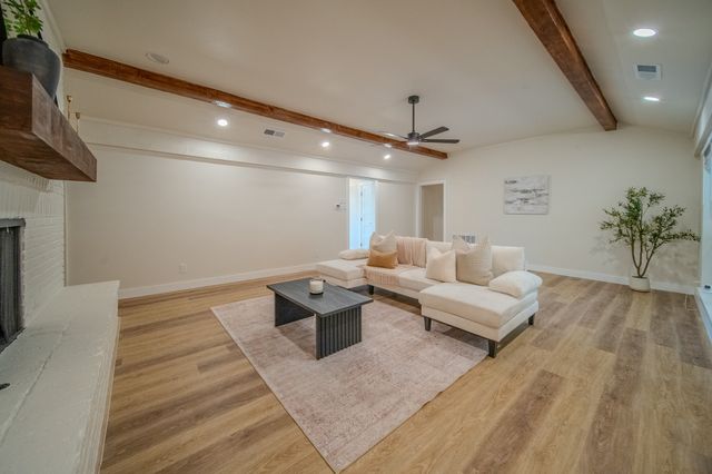 5125 Ashbrook Road, Dallas, TX 75227
