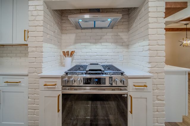 5125 Ashbrook Road, Dallas, TX 75227