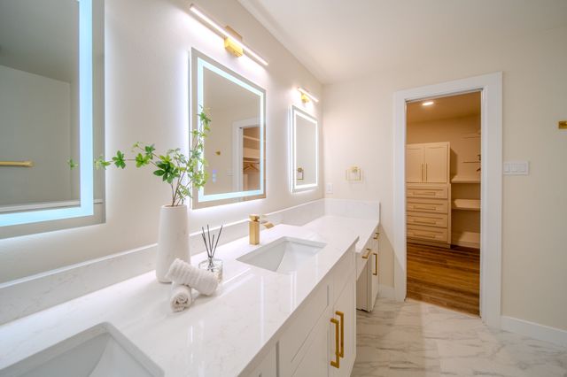 5125 Ashbrook Road, Dallas, TX 75227