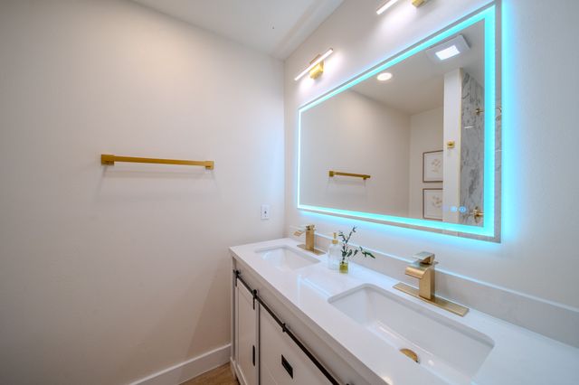 5125 Ashbrook Road, Dallas, TX 75227