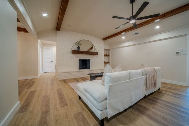 5125 Ashbrook Road, Dallas, TX 75227