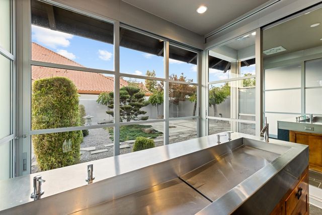 7434 River Nine Dr, Modesto, CA 95356