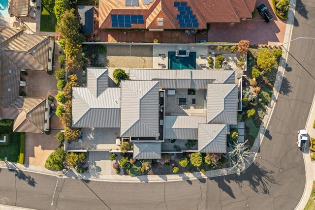 7434 River Nine Dr, Modesto, CA 95356