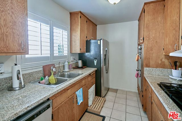 514 S Harvard Boulevard 306, Los Angeles, CA 90020